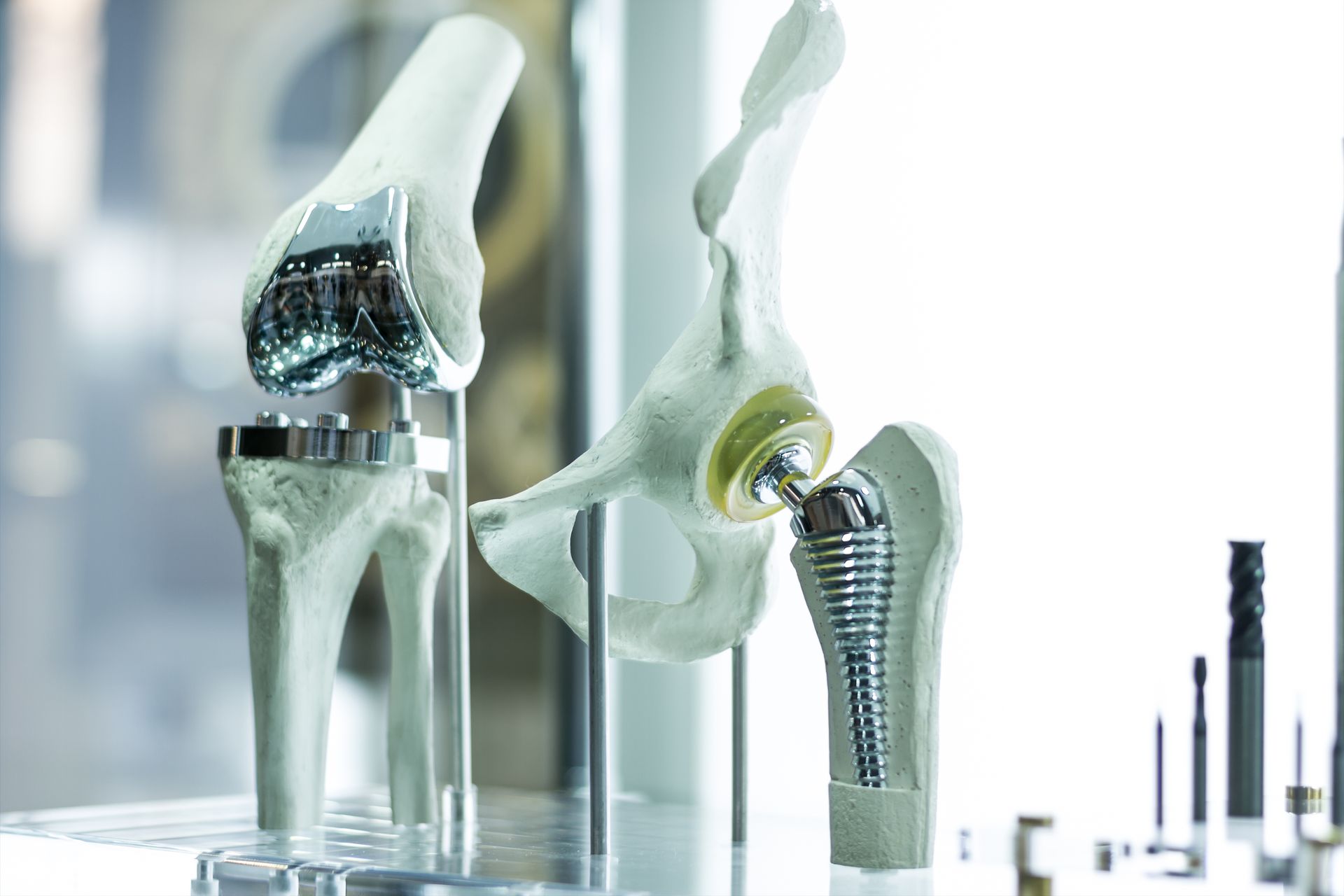 Medical and implants — polishing and lapping with MICROMECALP machines